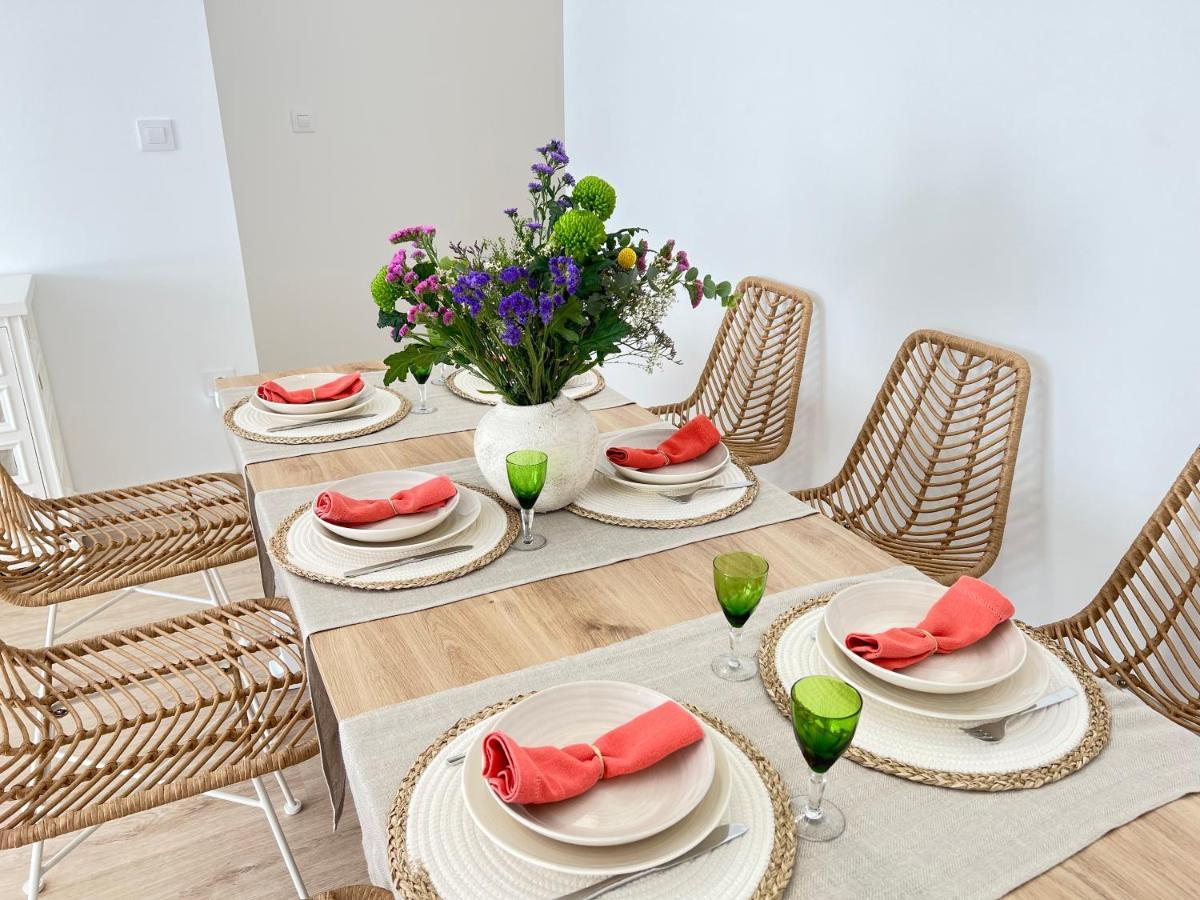 Ansar Suite Torrelavega Luaran gambar