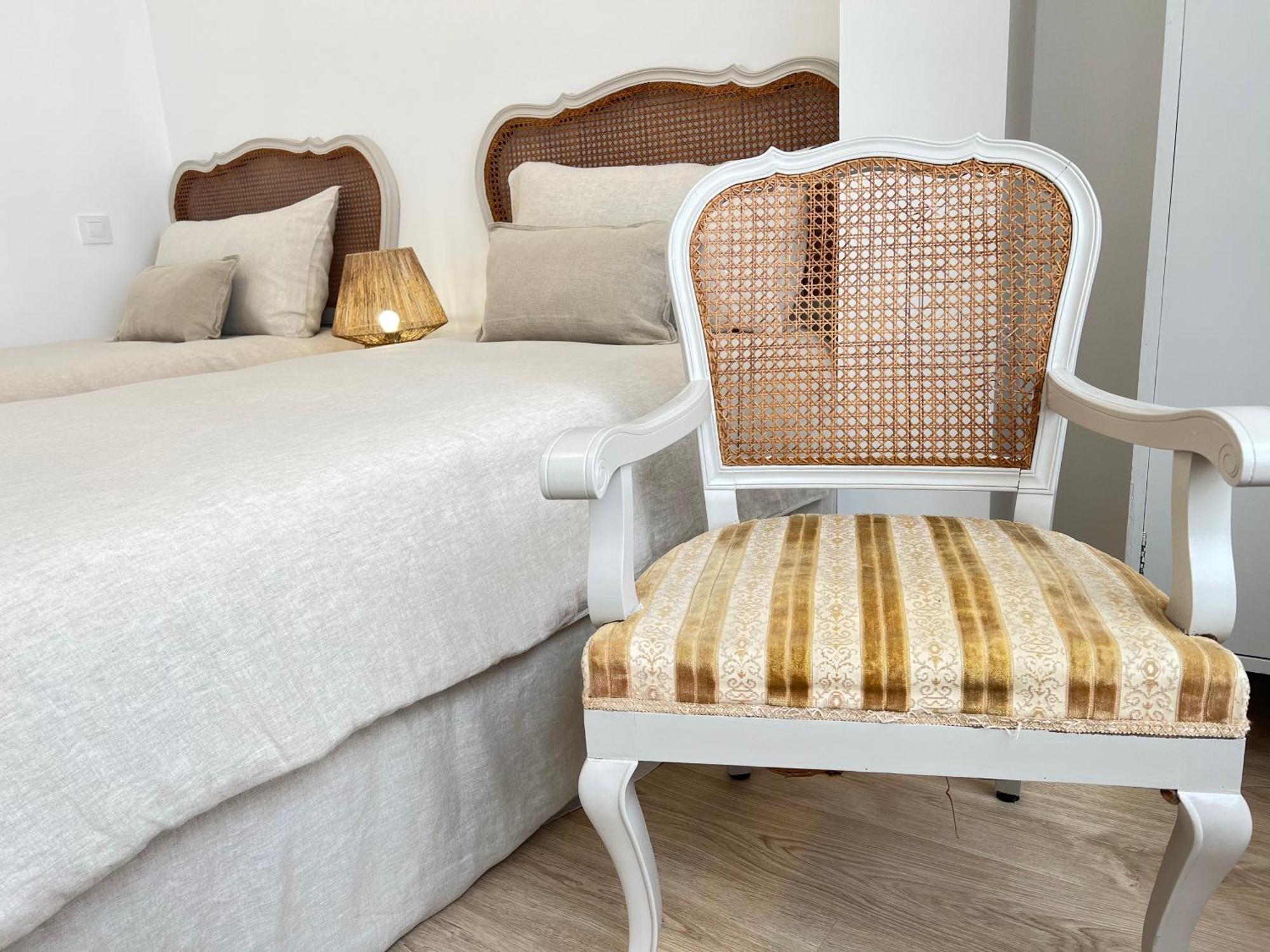 Ansar Suite Torrelavega Luaran gambar
