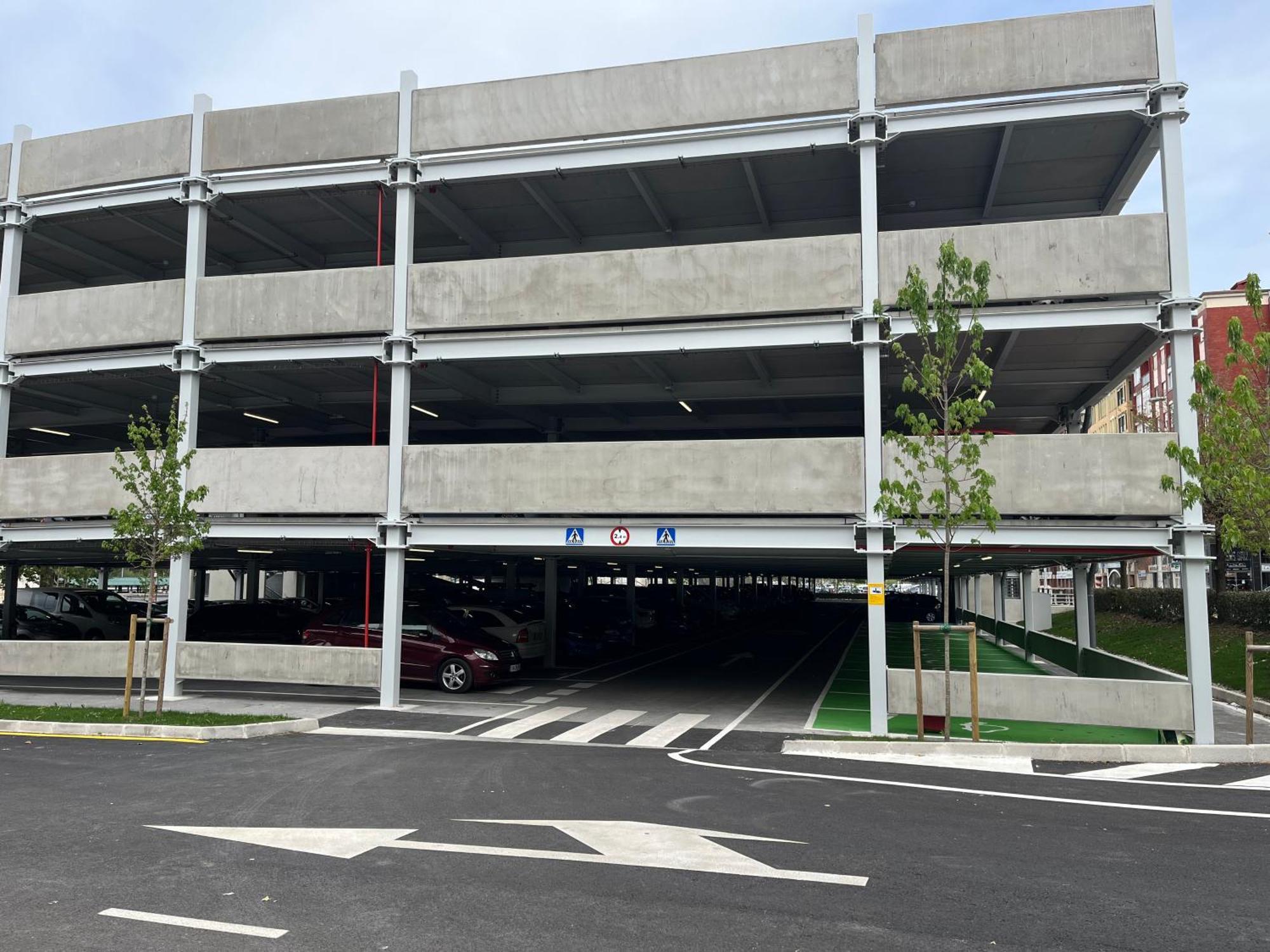 Ansar Suite Torrelavega Luaran gambar
